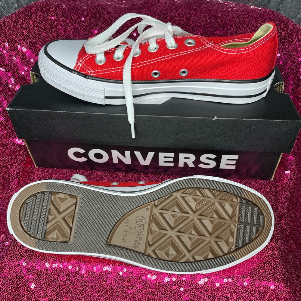 These have never been worn because I could fit them! Enjoy!